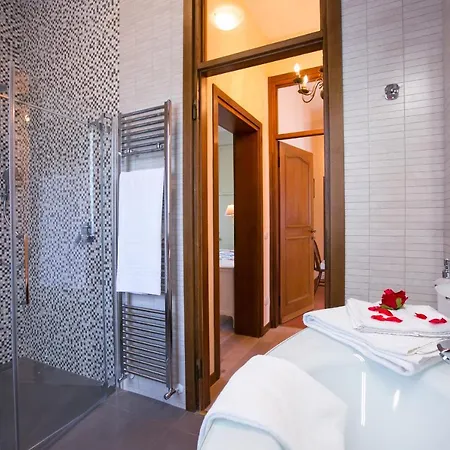 Sleeps 8 Pool Air Con فيلة ميناجيو