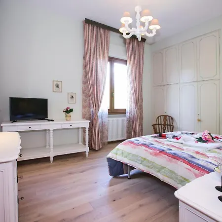 Sleeps 8 Pool Air Con ميناجيو